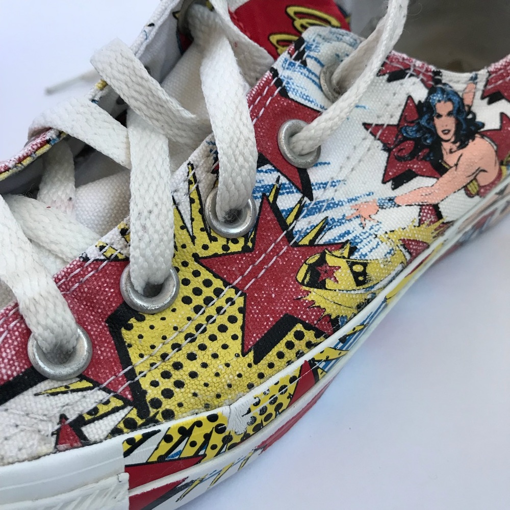 Converse Wonder Woman Sneakers Men’s 4 Women’s 6 - Picture 5 of 8